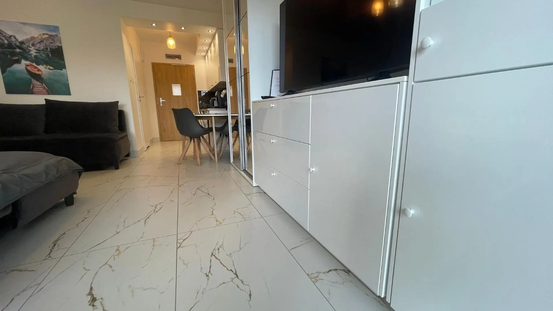 Apartamenty Kasprowicza 20 Z Basenem, Silownia, Jacuzzi, Grota Solna, Saunami Kolobrzeg 0*,  Poland